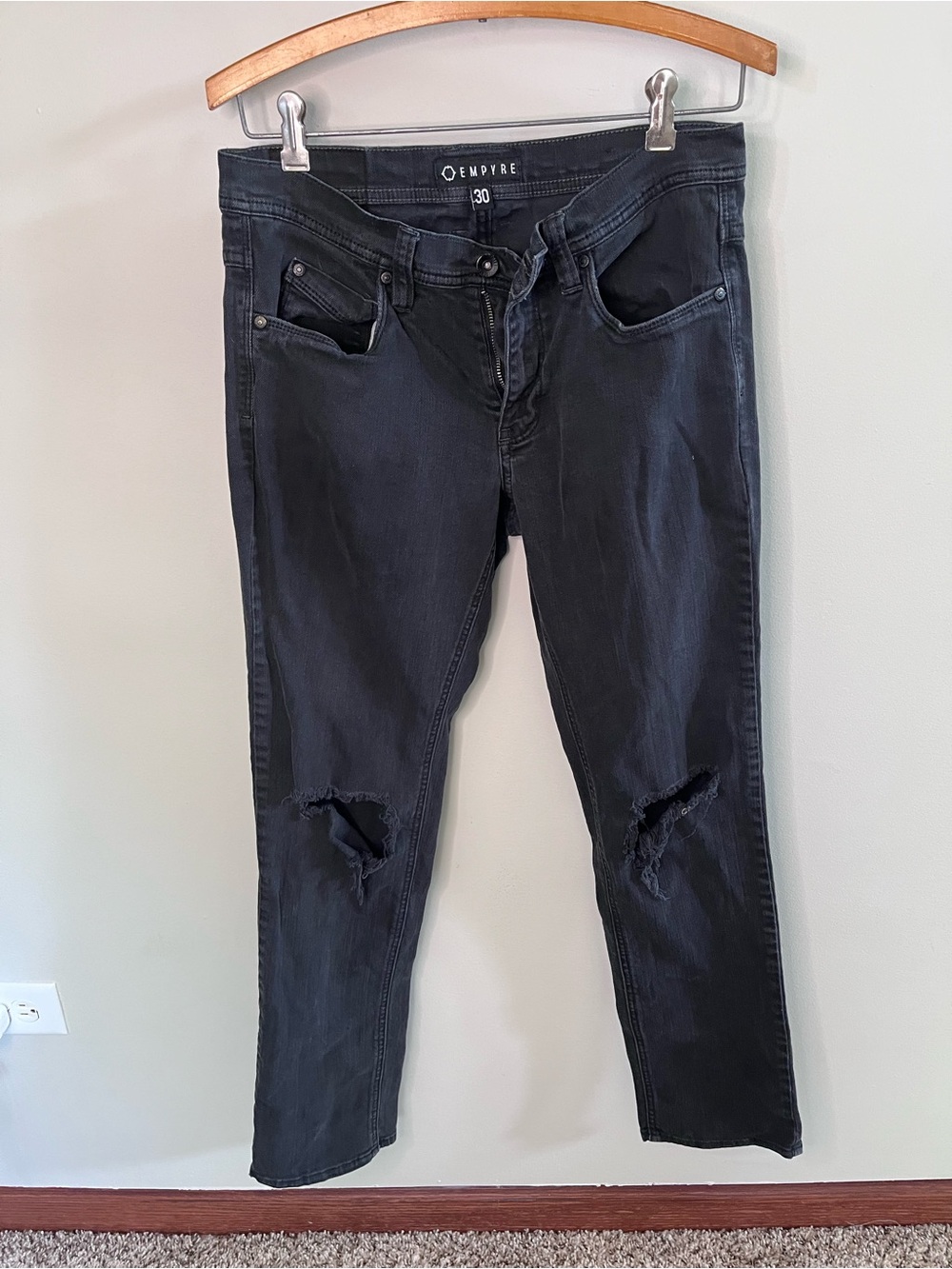 Empyre Distressed Slim Fit Jeans Faded Black Size 30 Knee Rips Streetwear